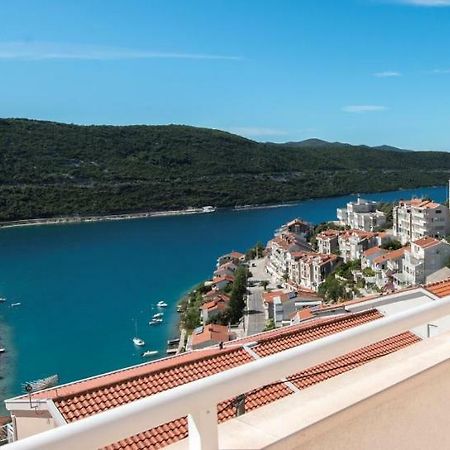 Hotel Ami-M Neum Exterior photo