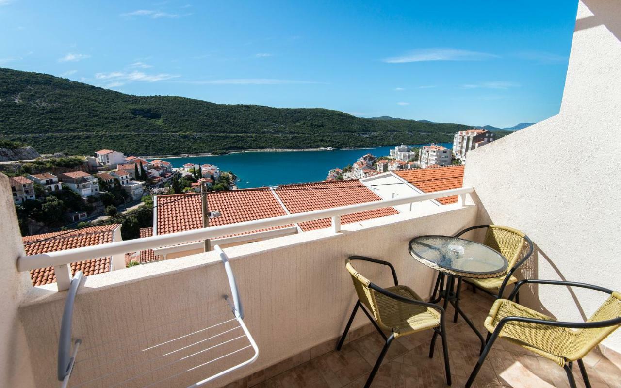 Hotel Ami-M Neum Exterior photo